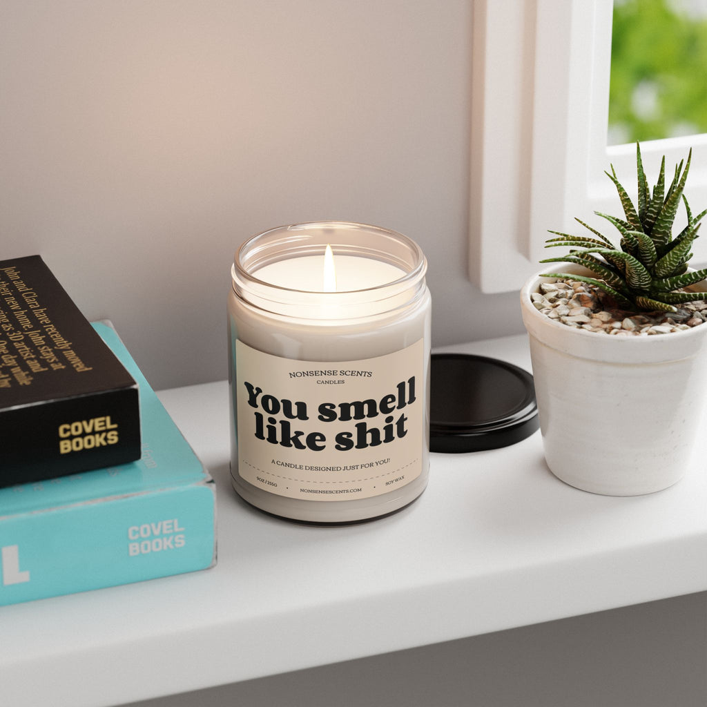 Vela perfumada "Hueles a mierda" - Vela de regalo divertida y de broma de Nonsense Scents